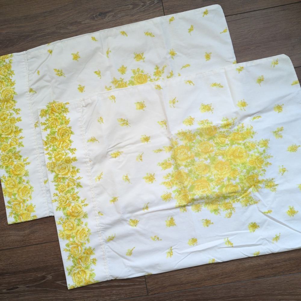Vtg Stevens Utica Standard Pillowcases (2) Yellow Floral Rose Eyelet Cottage USA